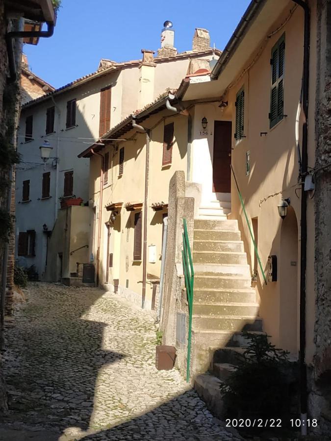 Relax Nell' Antico Borgo Villa Casperia ภายนอก รูปภาพ